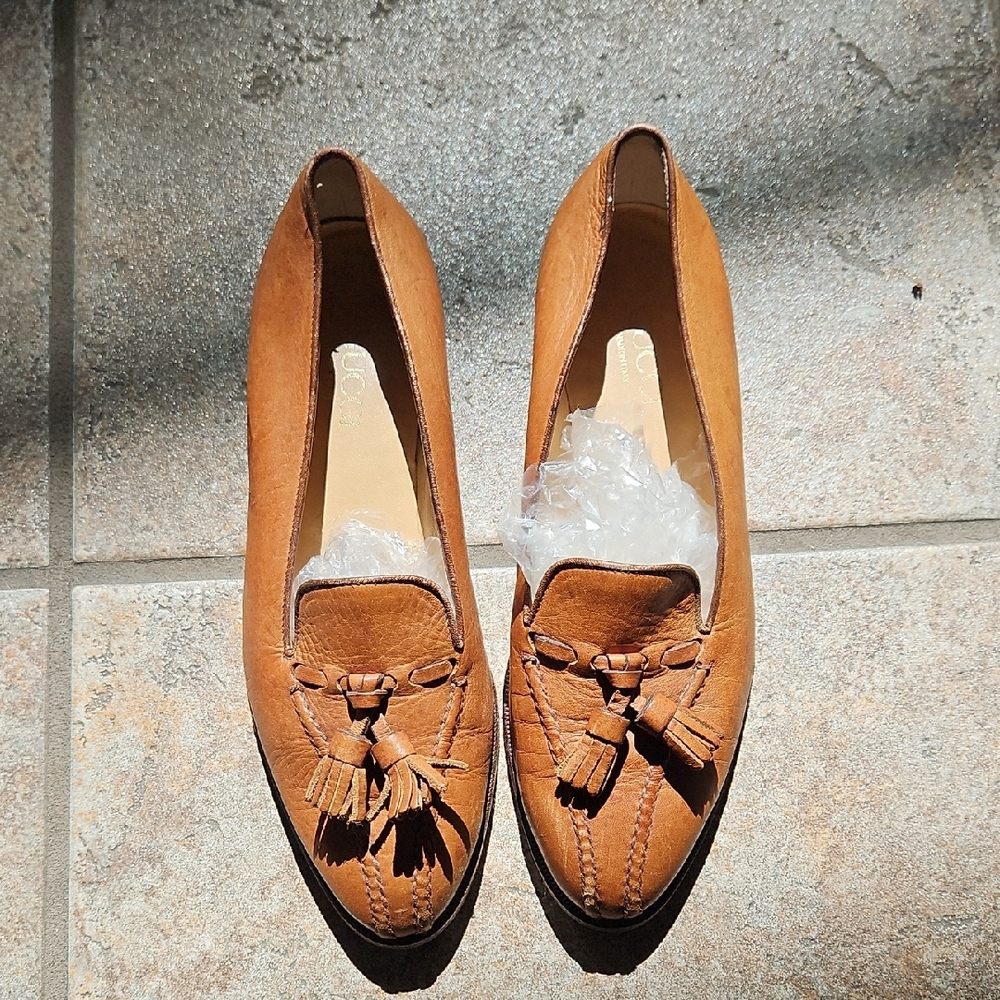 Gucci Authentic Soft Leather Flats Size 35B